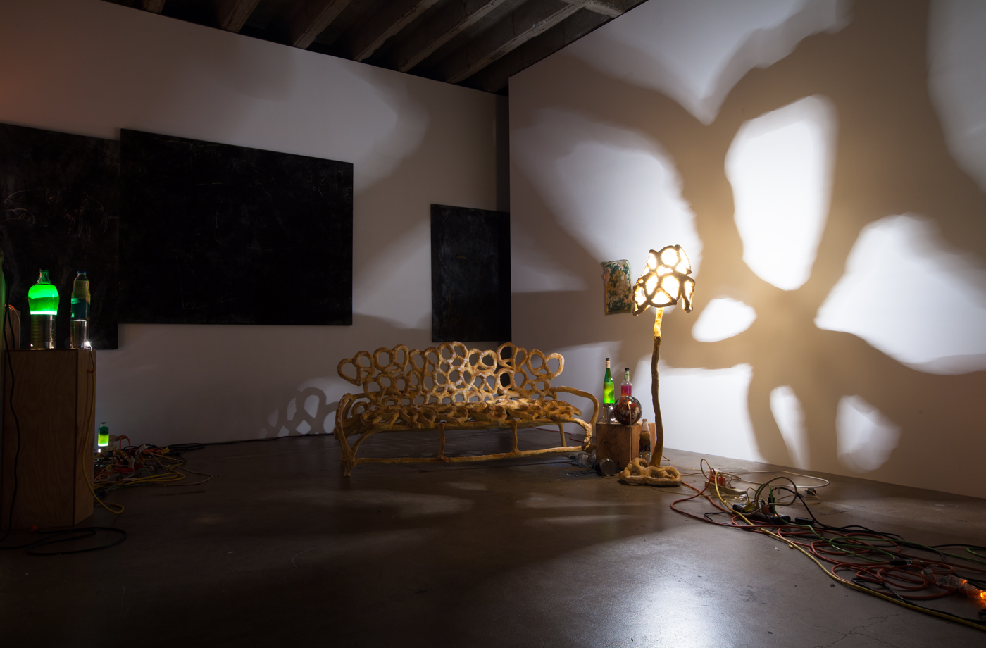 چند هنرمند شاخص زن (رادیکا سِث[۱])  (مترجم :امیر رضا قانعی محمدی)